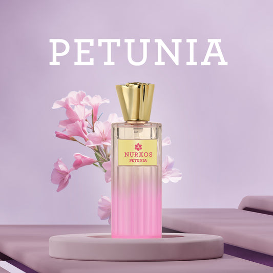 ✨ Petunia EDP – عطر يأخذك إلى قلب حديقة من الورود ✨